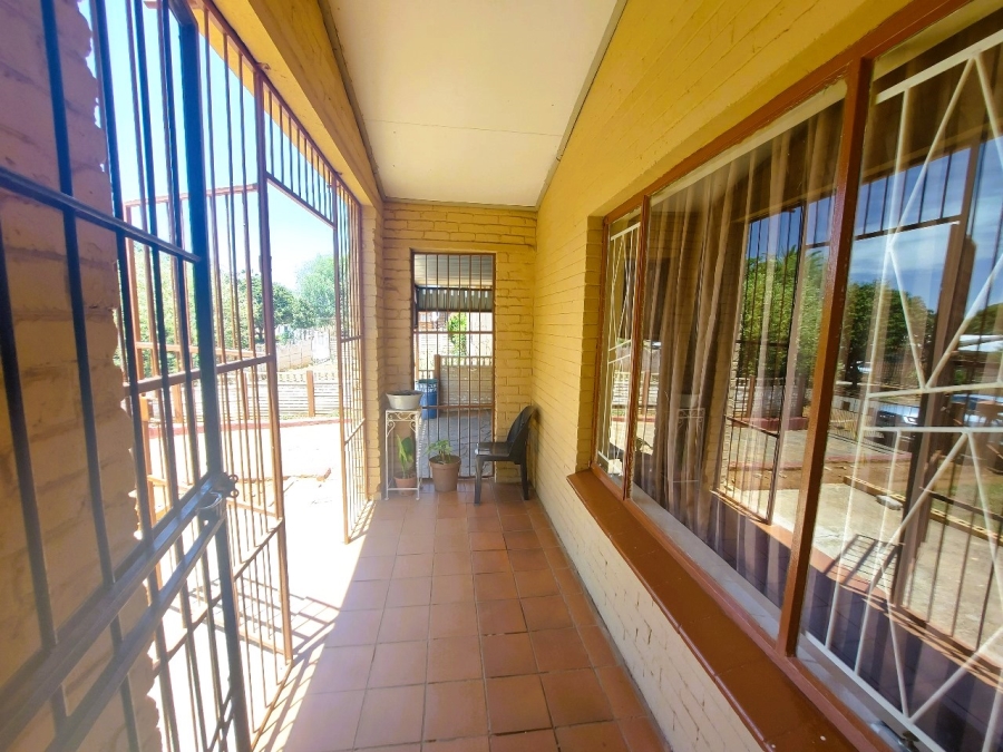 3 Bedroom Property for Sale in Uitsig Free State